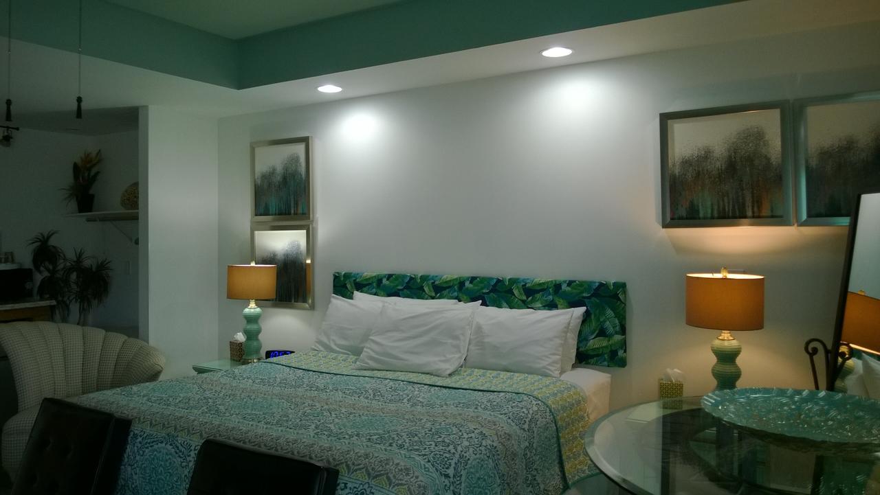 קאנאנדאיגואה Miami Motel מראה חיצוני תמונה